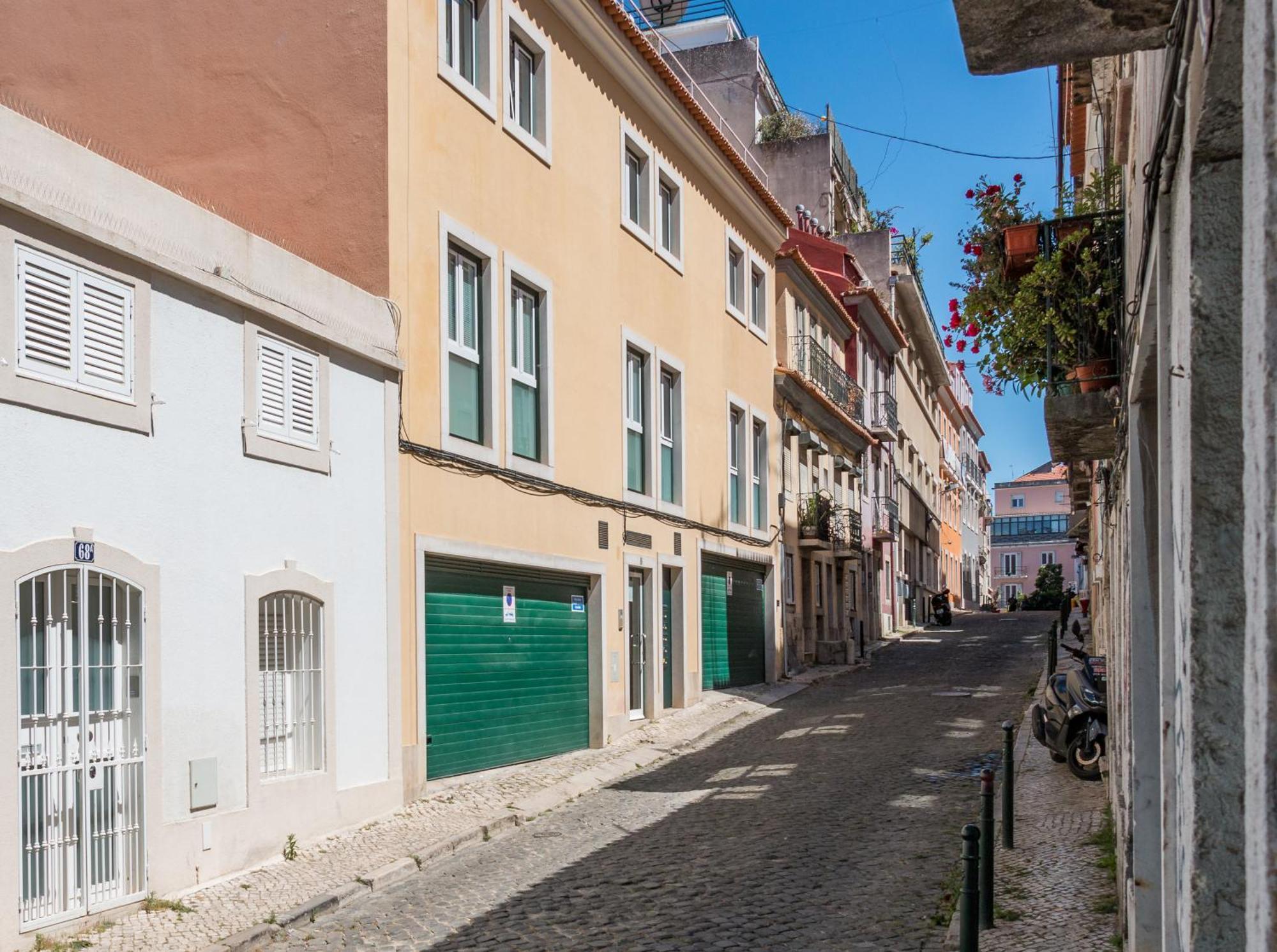 Best Of Principe Real Liberdade In The Heart Of Lisbon With Private Parking Exterior photo